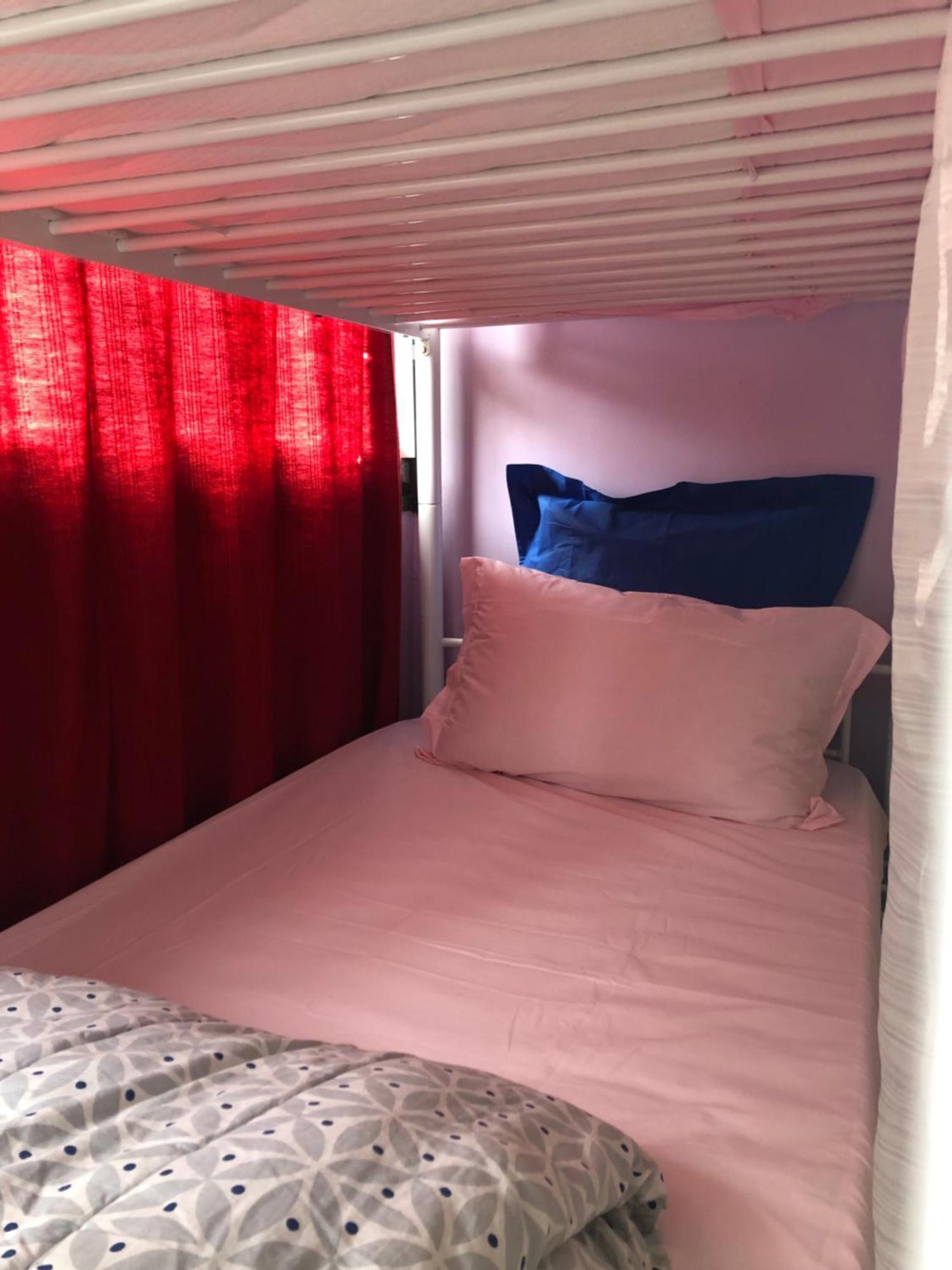 Female-Dortoir Femme -Dorm Shared Room Paris Bobigny Exterior photo