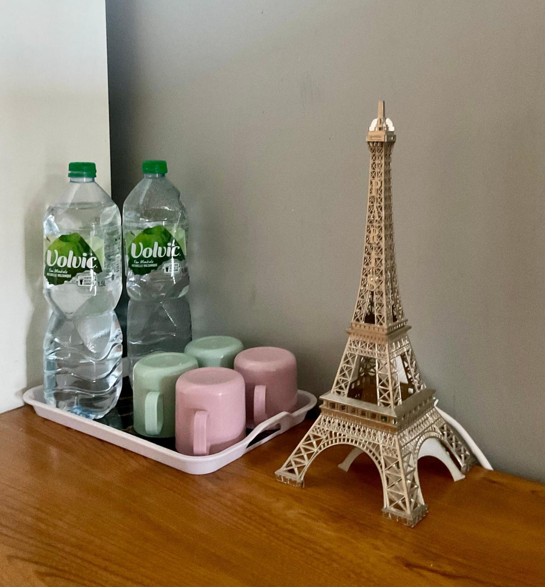 Female-Dortoir Femme -Dorm Shared Room Paris Bobigny Exterior photo